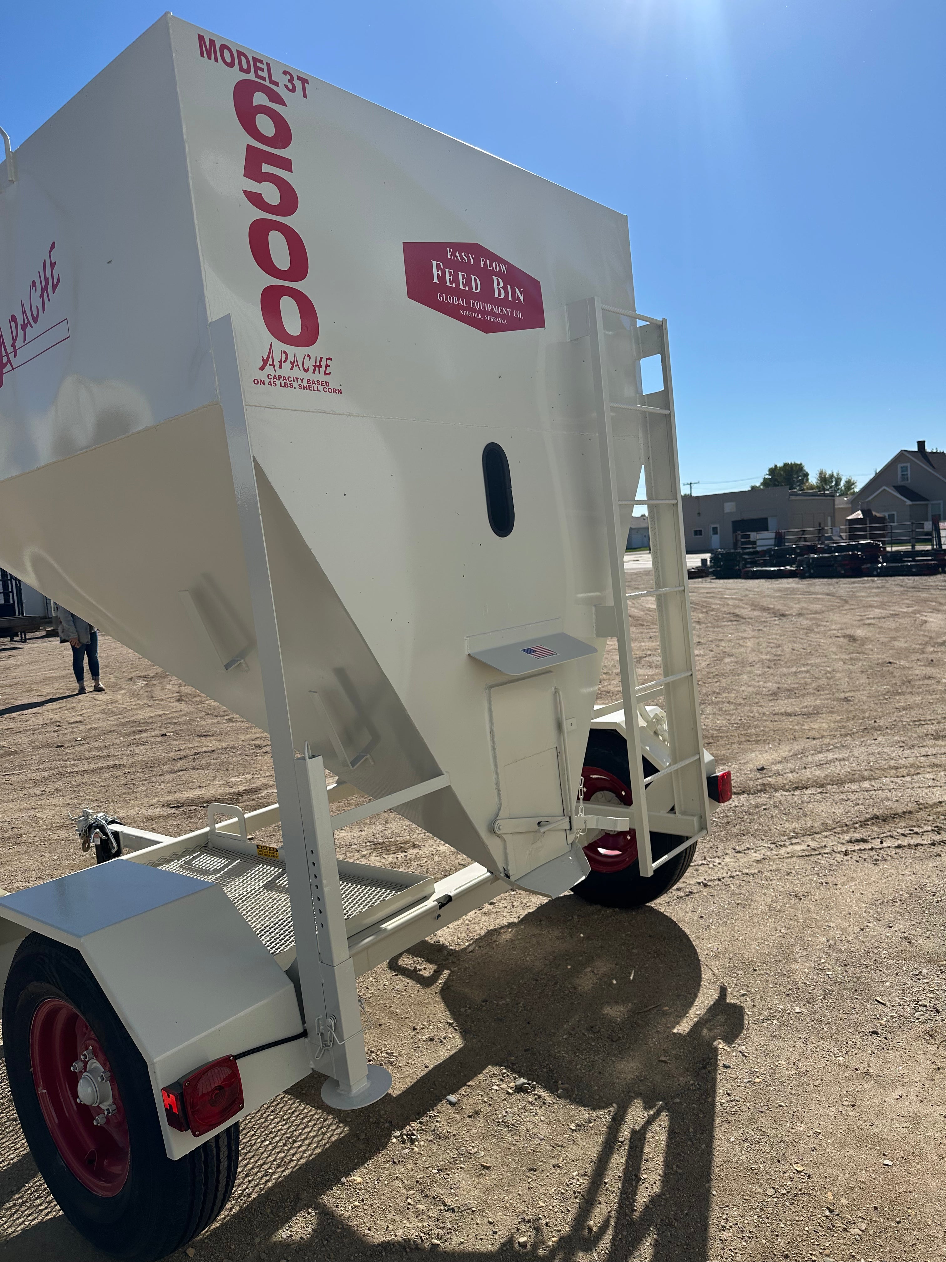 Apache Portable Feed Bin - 3 Ton