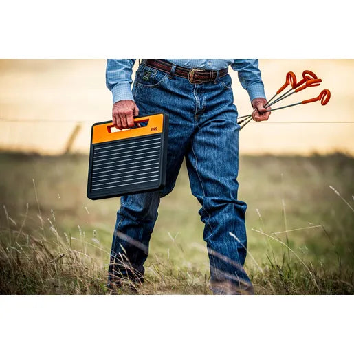 Gallagher S120 Fence Energizer - G352404