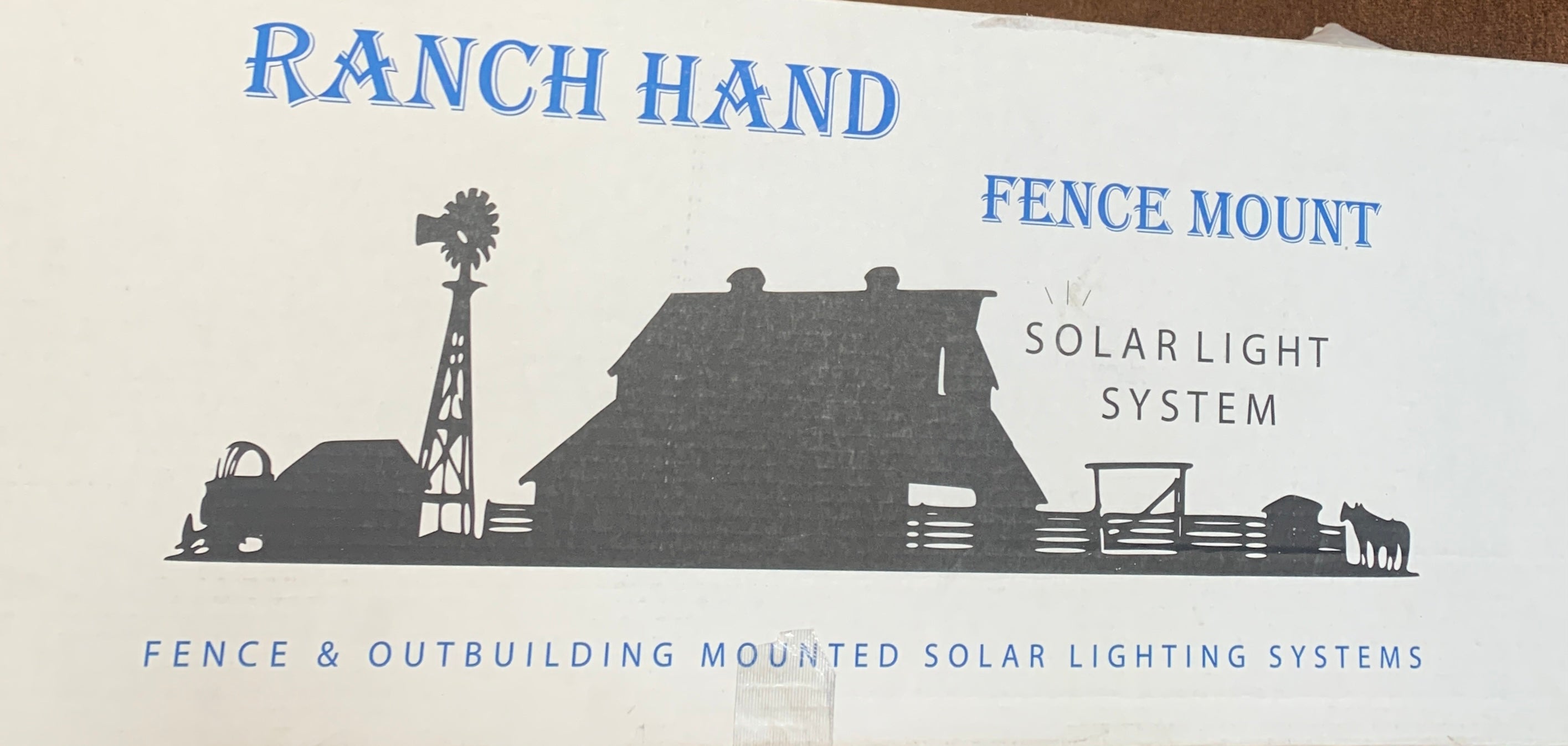 Ranch Hand 500 W Fence Mount Solar Light