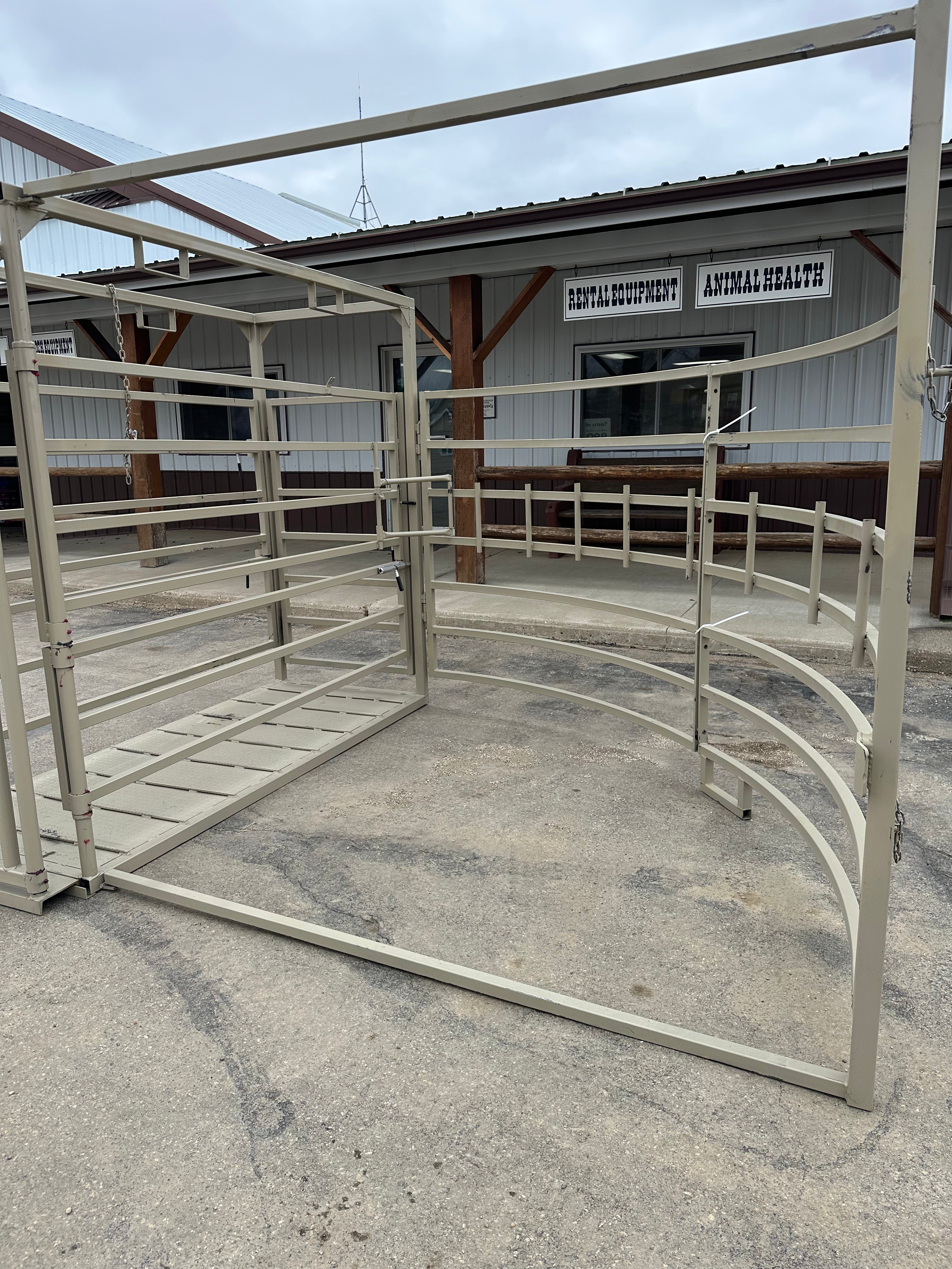 Palco Maternity Pen w/ Self Catch Head Gate