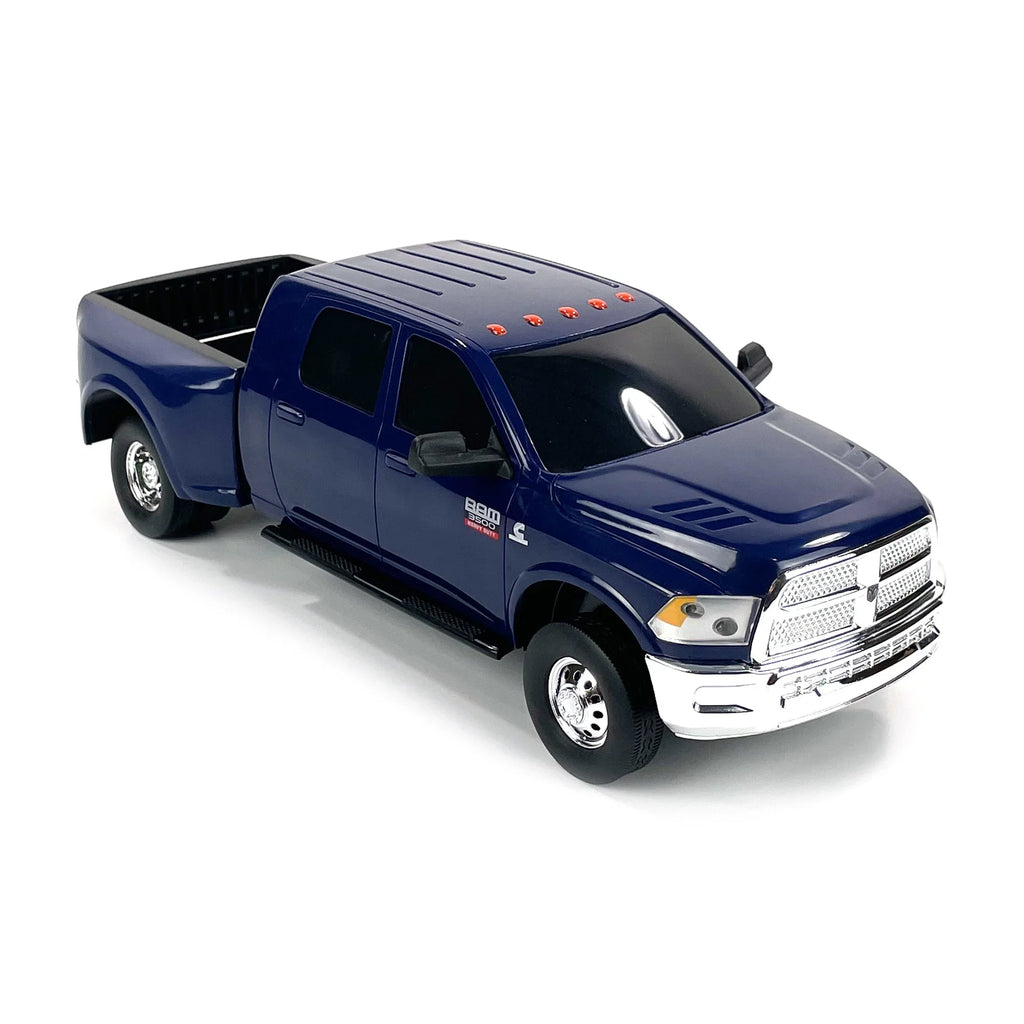 Big Country Toys Ram 3500 Mega Cab Dually - 439B