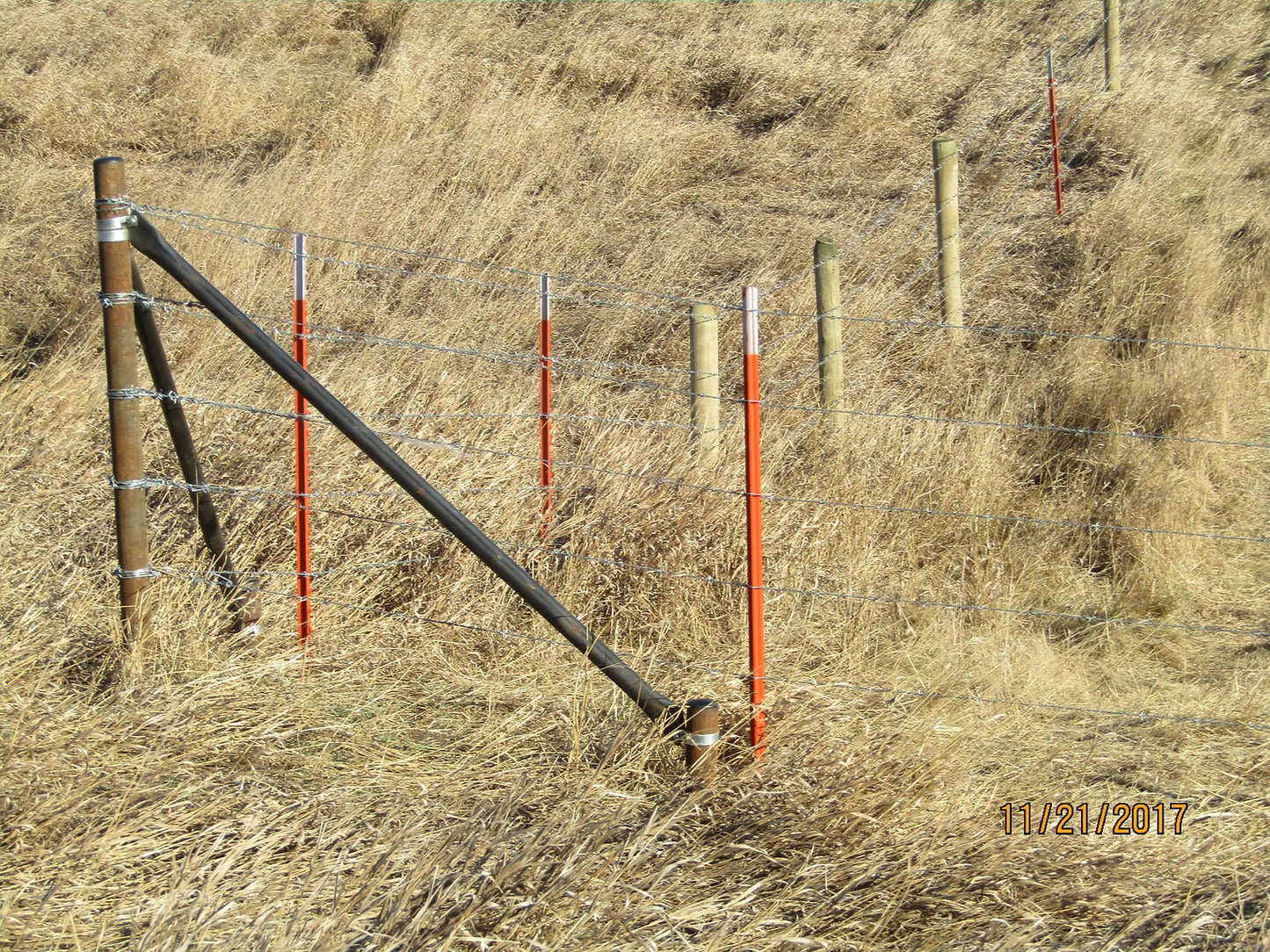 Pipe Corner posts 2" X 6' Steel Braces Kit - Pinched End